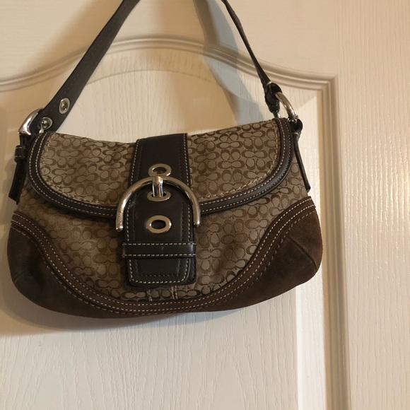 Coach Bag - Picture 3 of 7